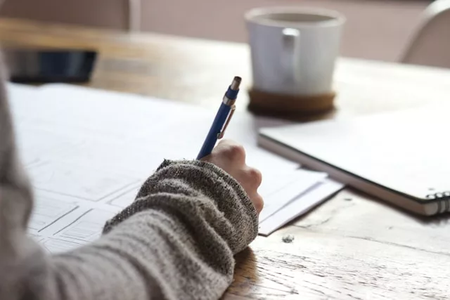 Écriture pour apaiser choc culturel en métropole